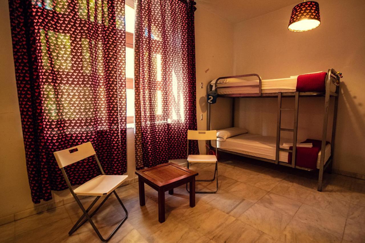 Bed 6-Bed Mixed Dormitory