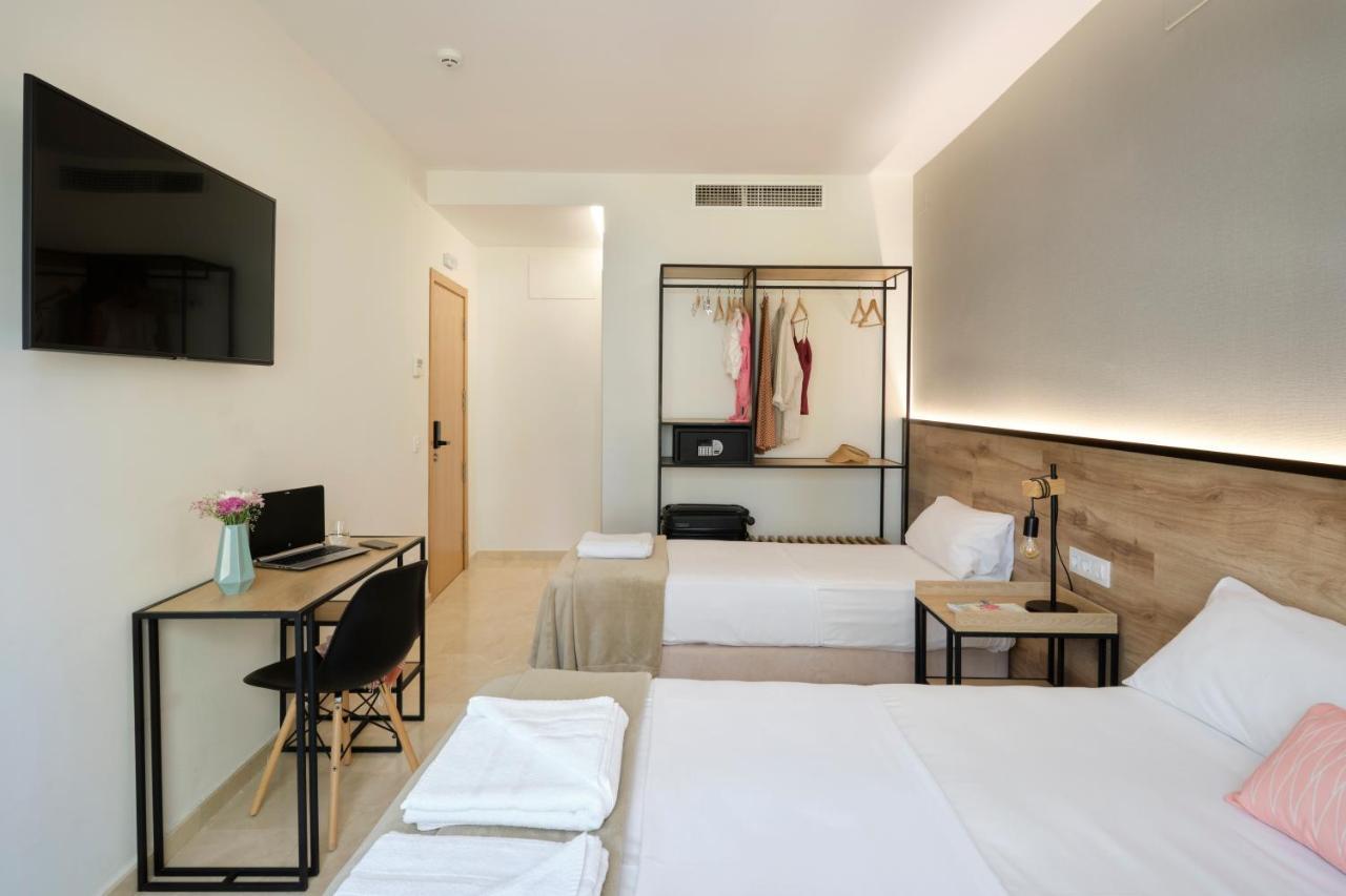 Triple Room Balcony