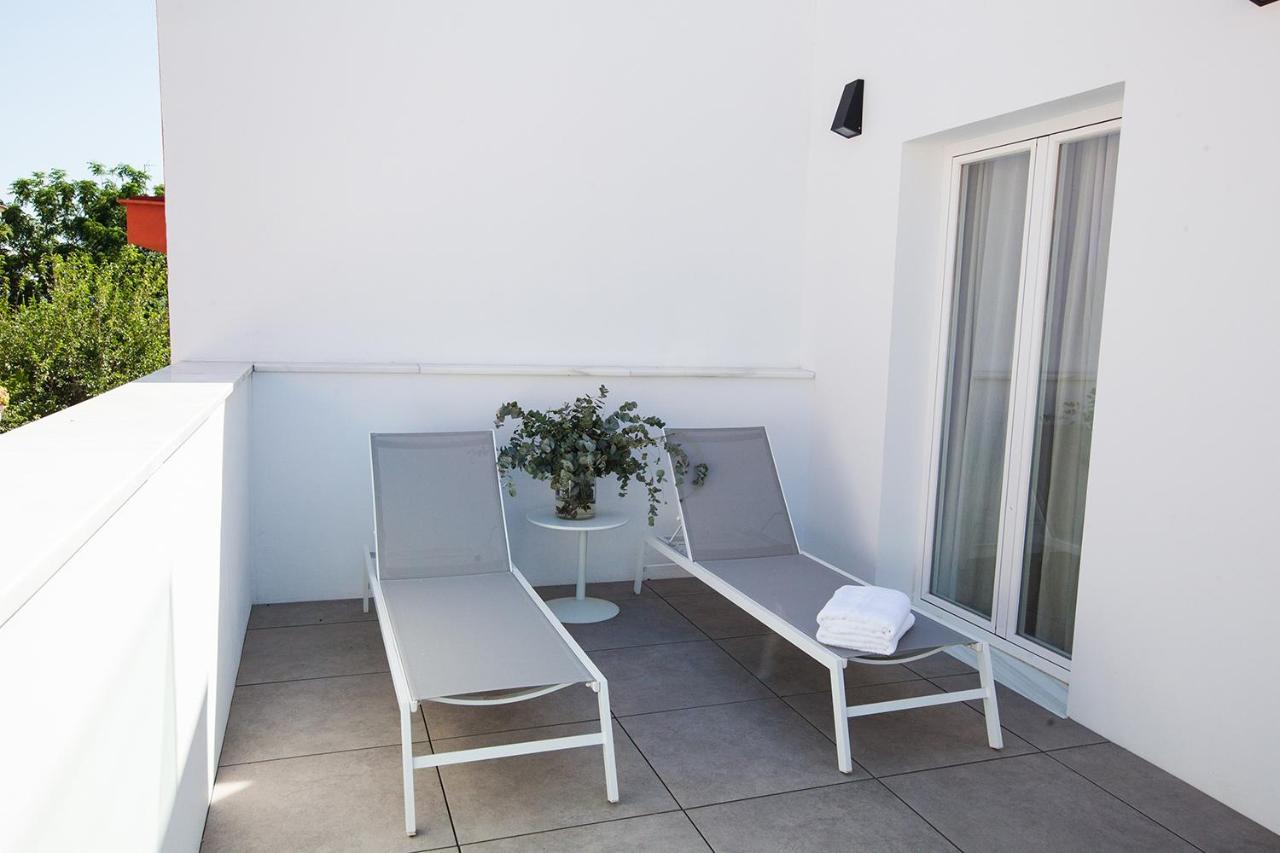 Studio Terrace