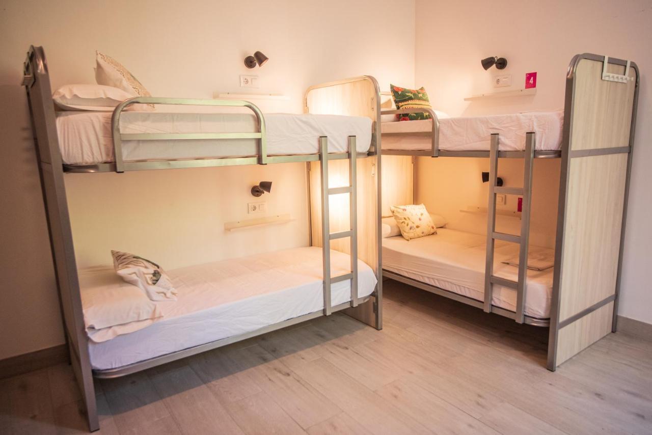 Bed 6-Bed Mixed Dormitory Room