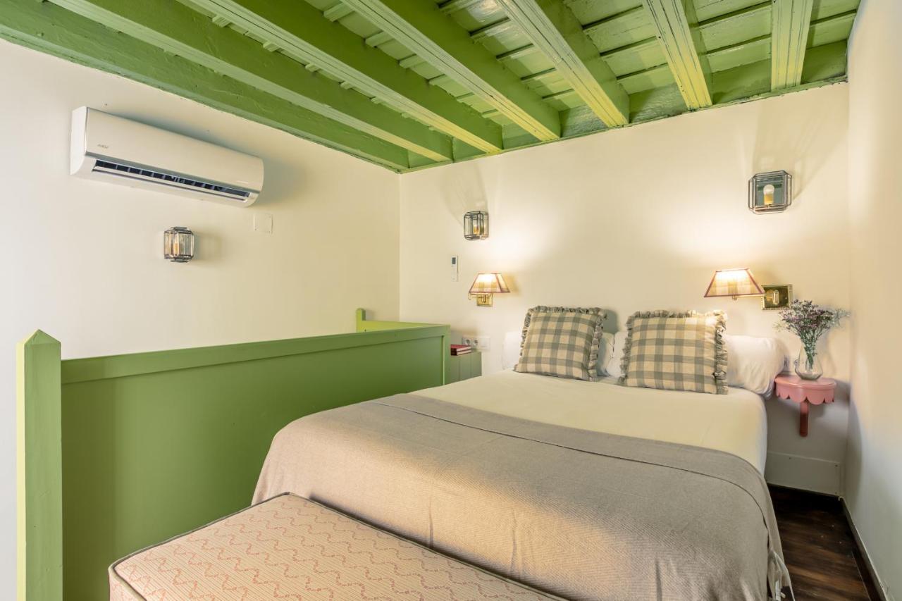 Duplex Room