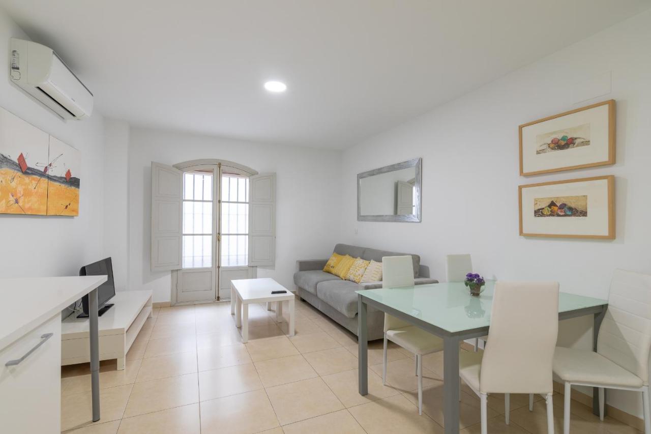One-Bedroom Apartment 2