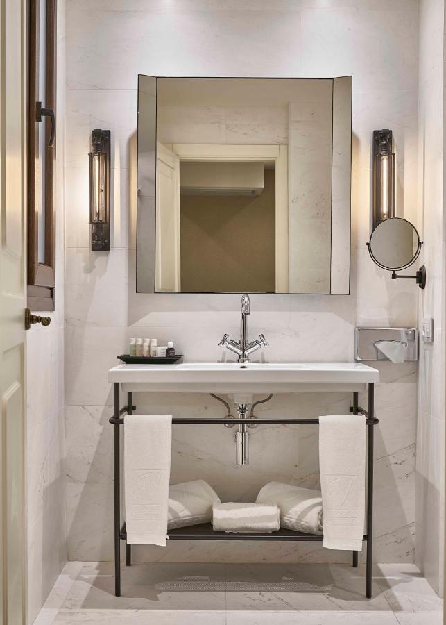 Single Room XS