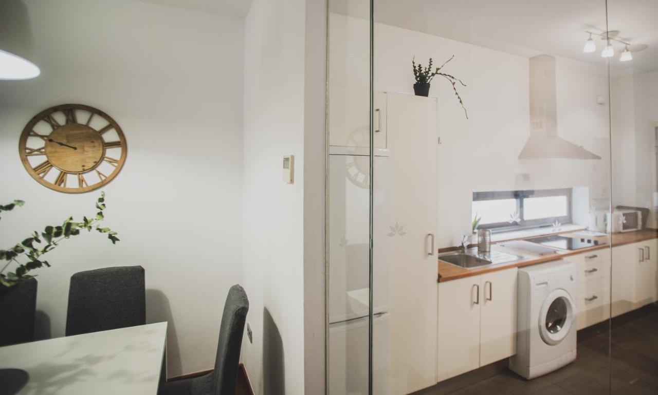 Two-Bedroom Apartment Patio,1324157755:JPEG