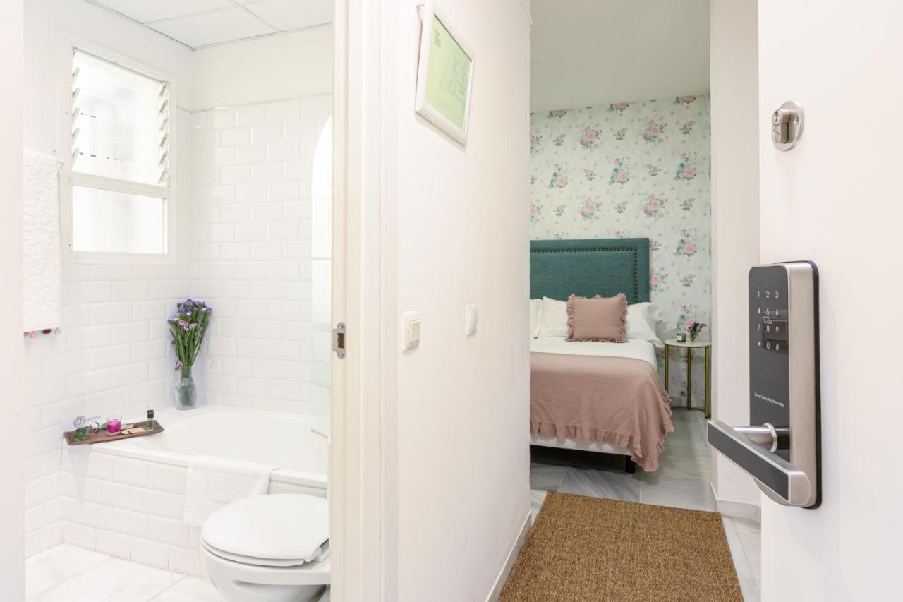 Double or Twin Room,1345103126:JPEG