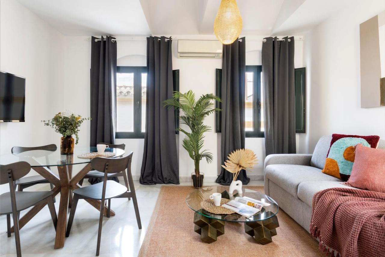 Two-Bedroom Apartment,1374191396:JPEG