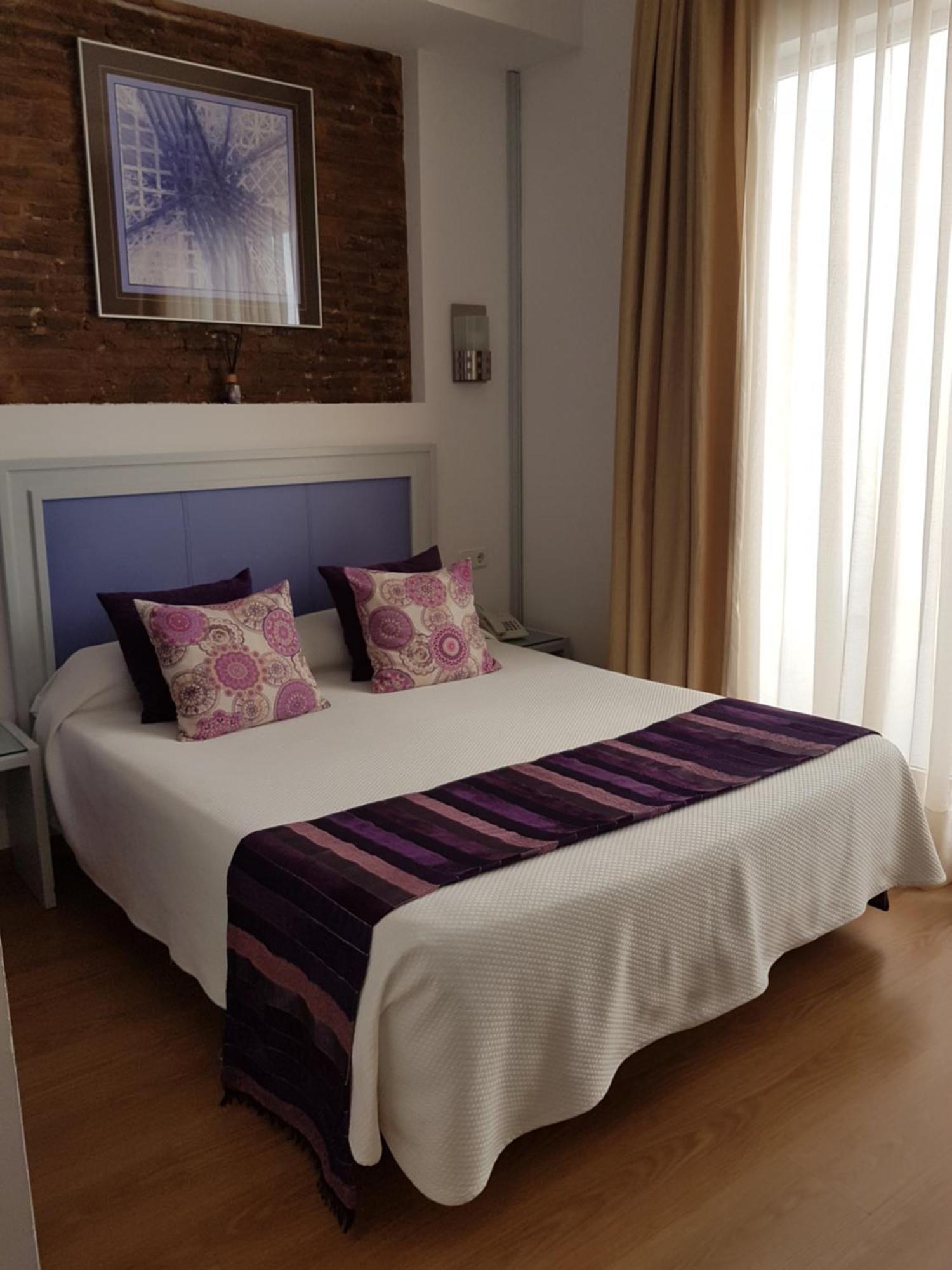 Double Room,640979430:JPEG