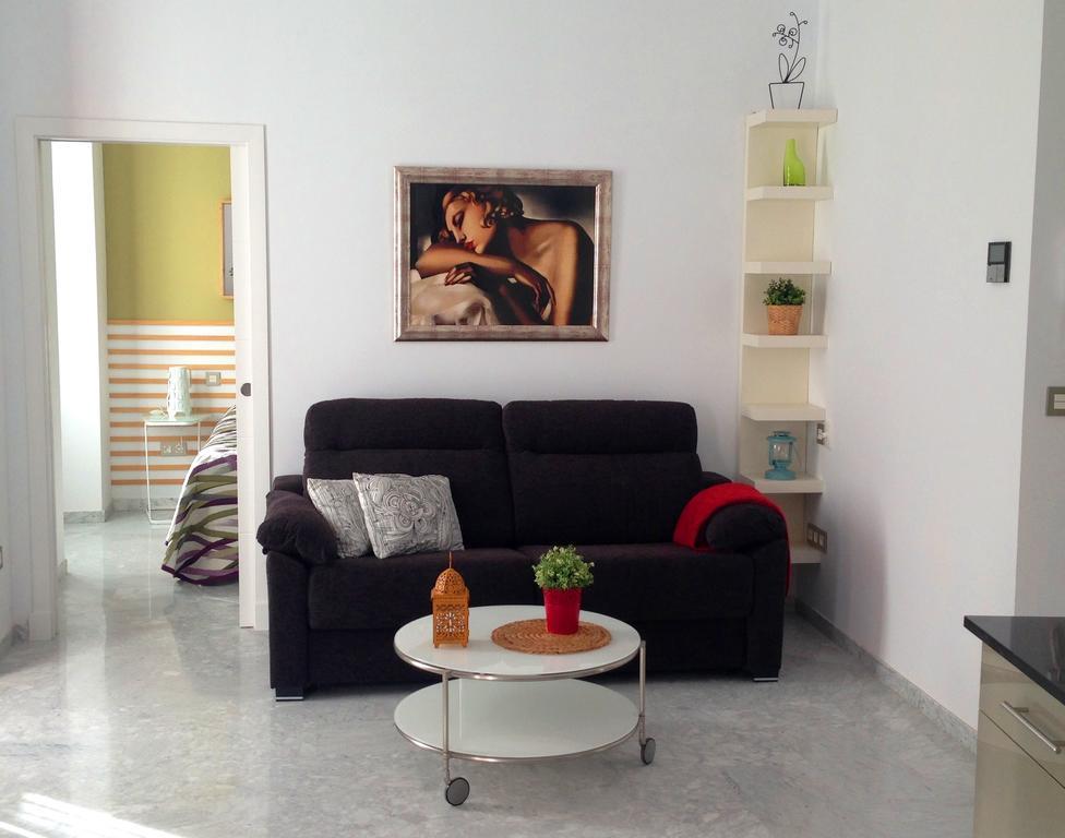 One-Bedroom Apartment,212430344:JPEG