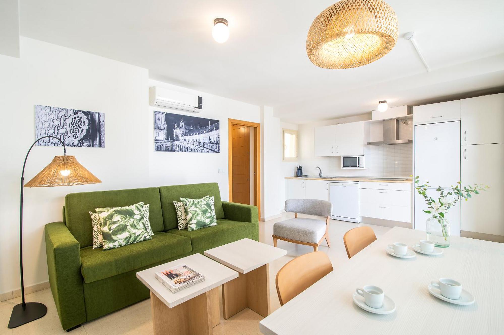 One-Bedroom Apartment,1535641498:JPEG