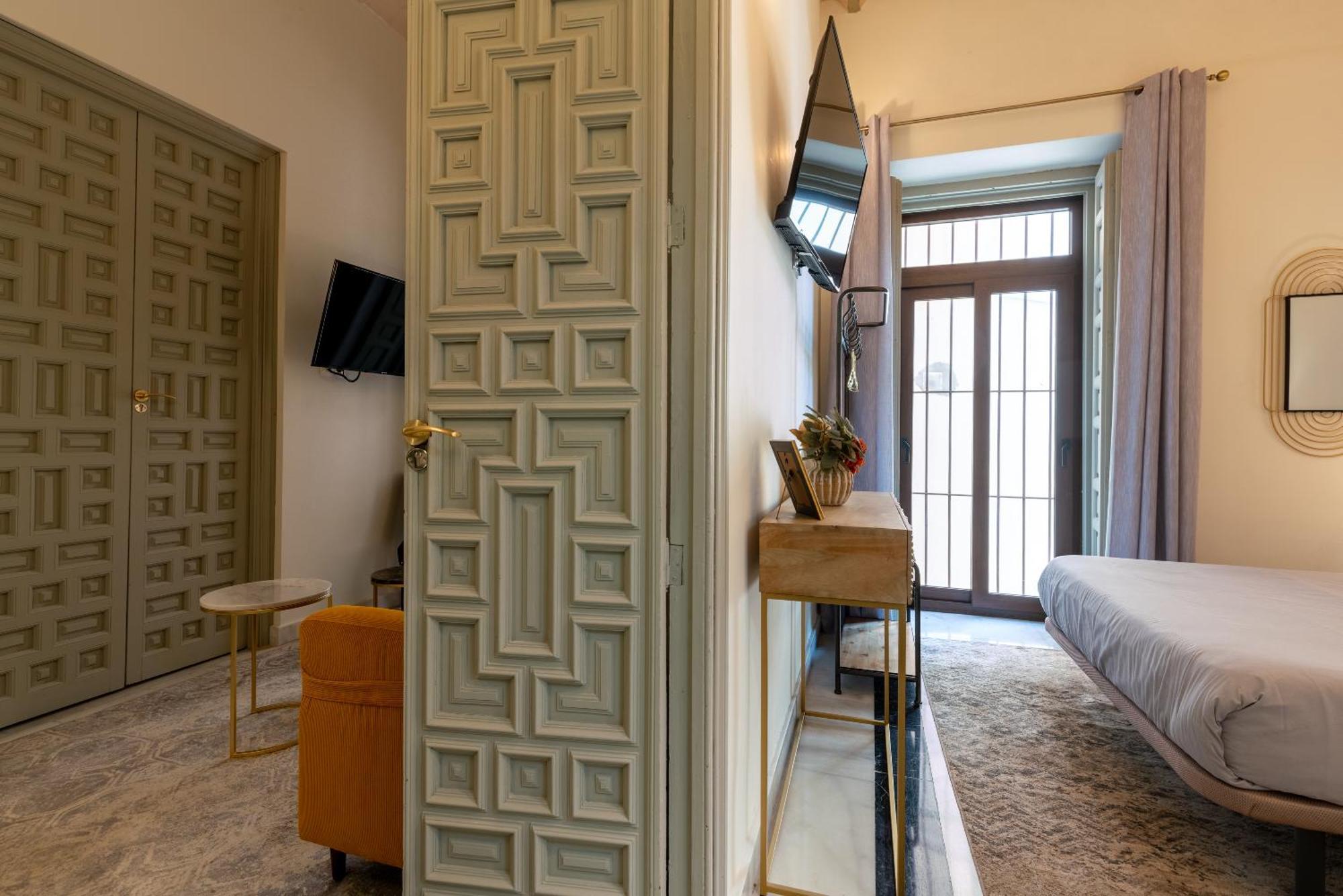 Quadruple Room Private Bathroom