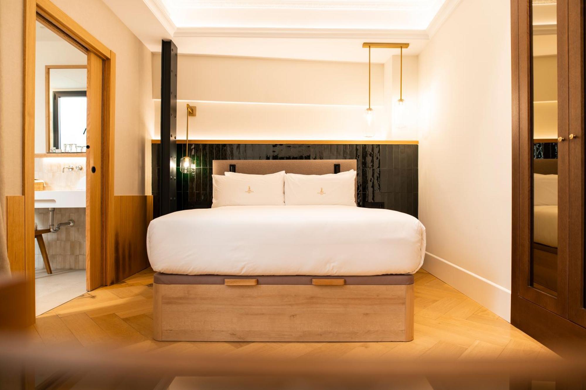 Basic Economic Double Room