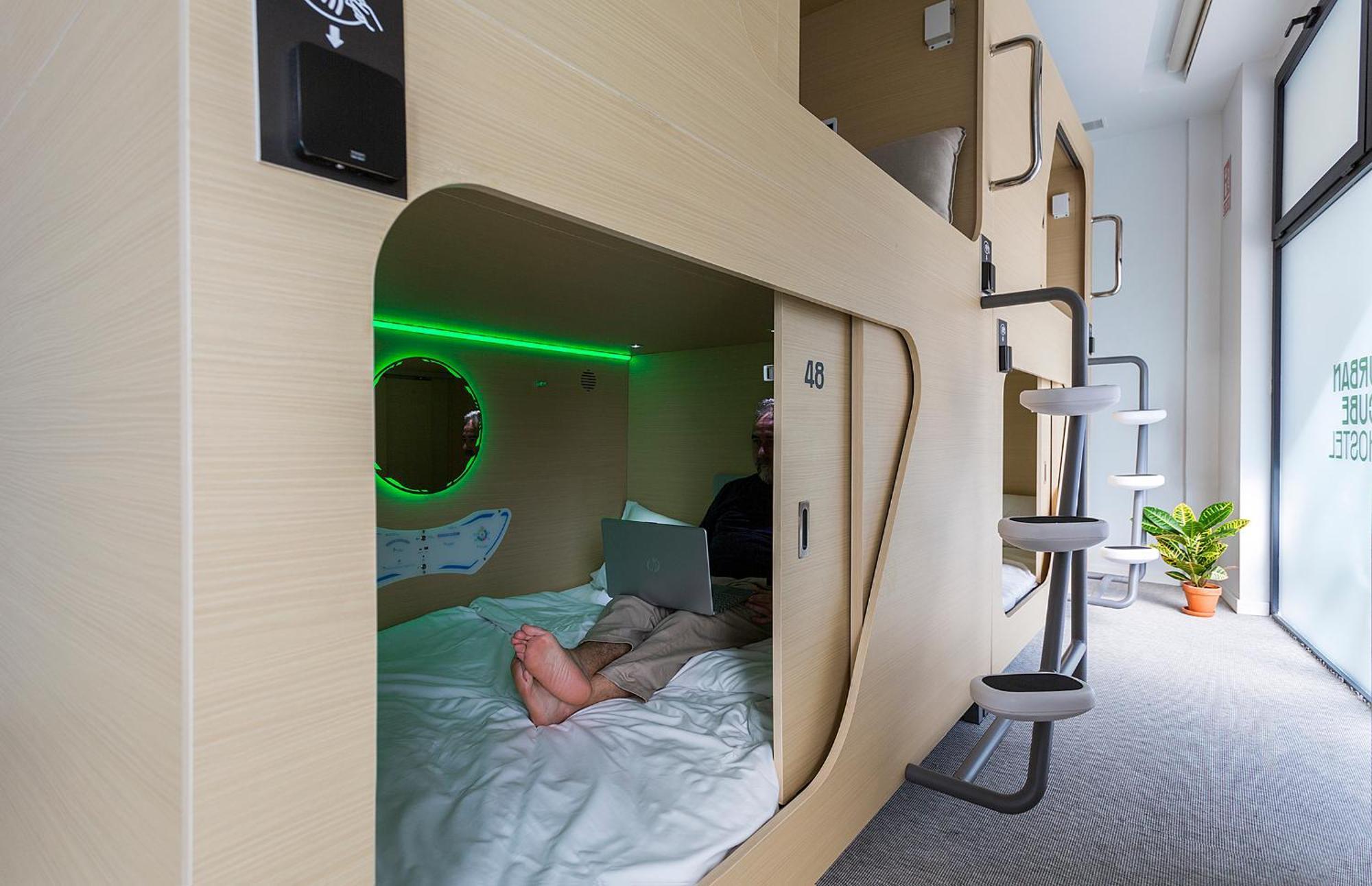 Capsule Double