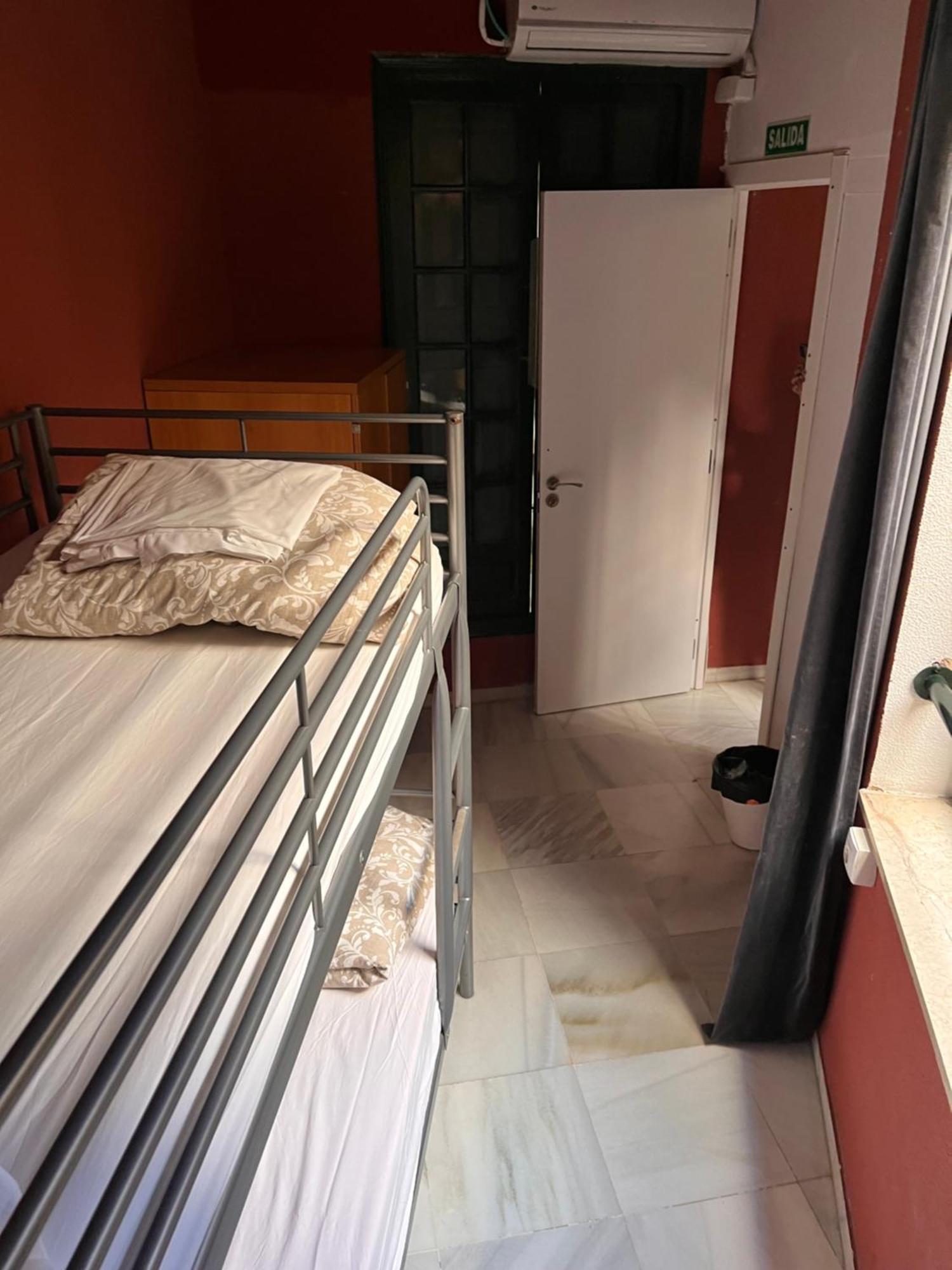 Budget Twin Room,1649070236:JPEG