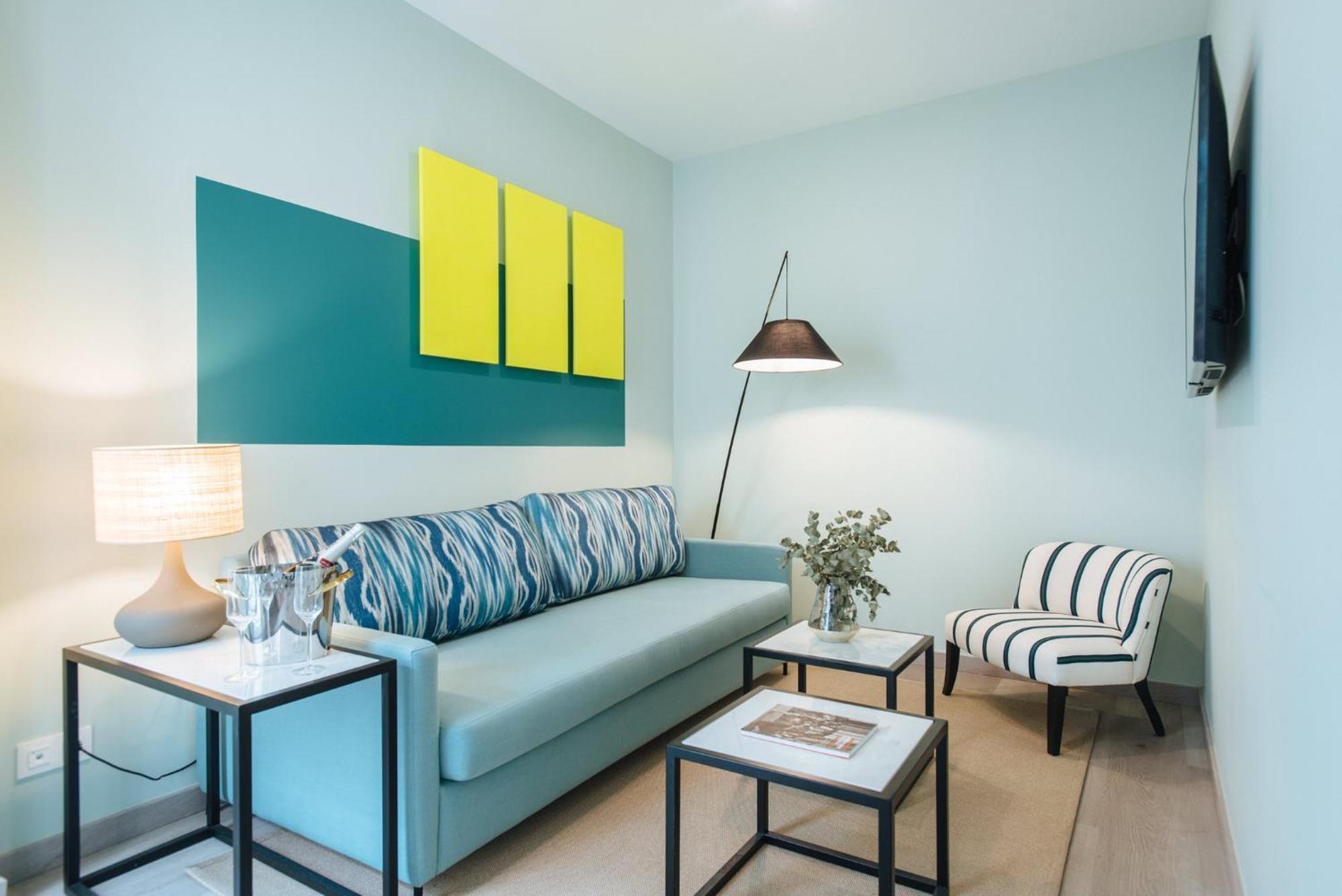 Superior Apartment