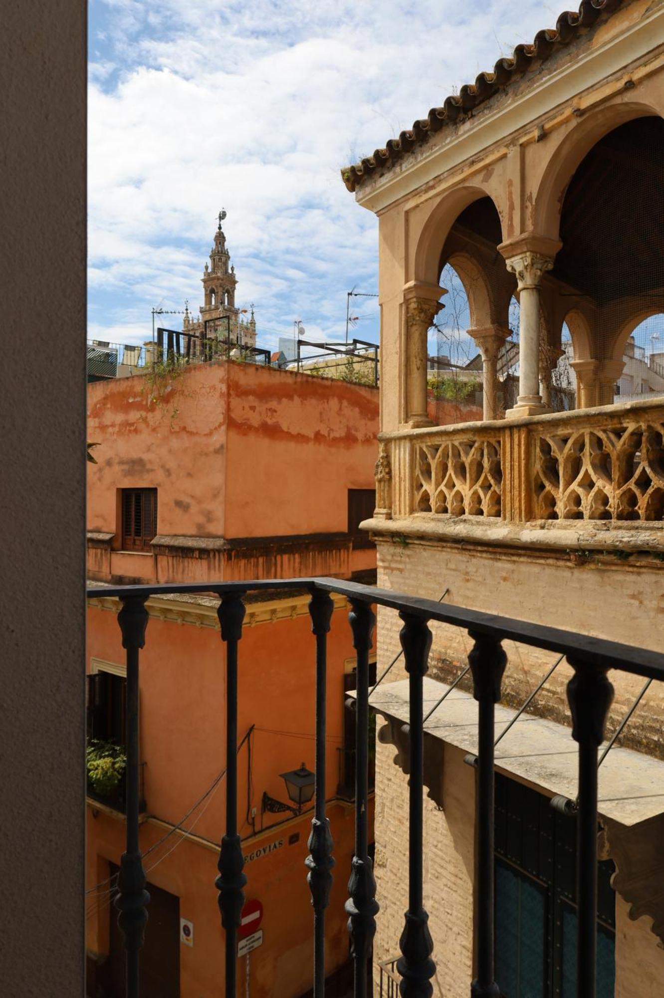 Superior Apartment Cathedral View