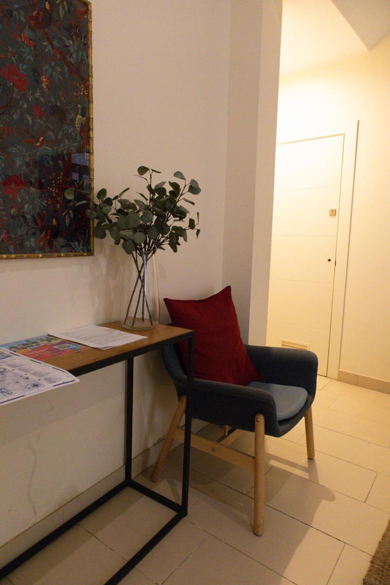 One-Bedroom Apartment Private Patio