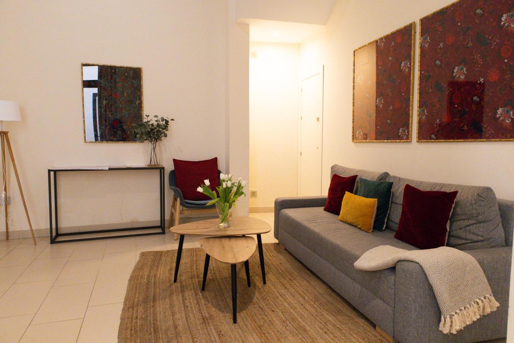 One-Bedroom Apartment Private Patio