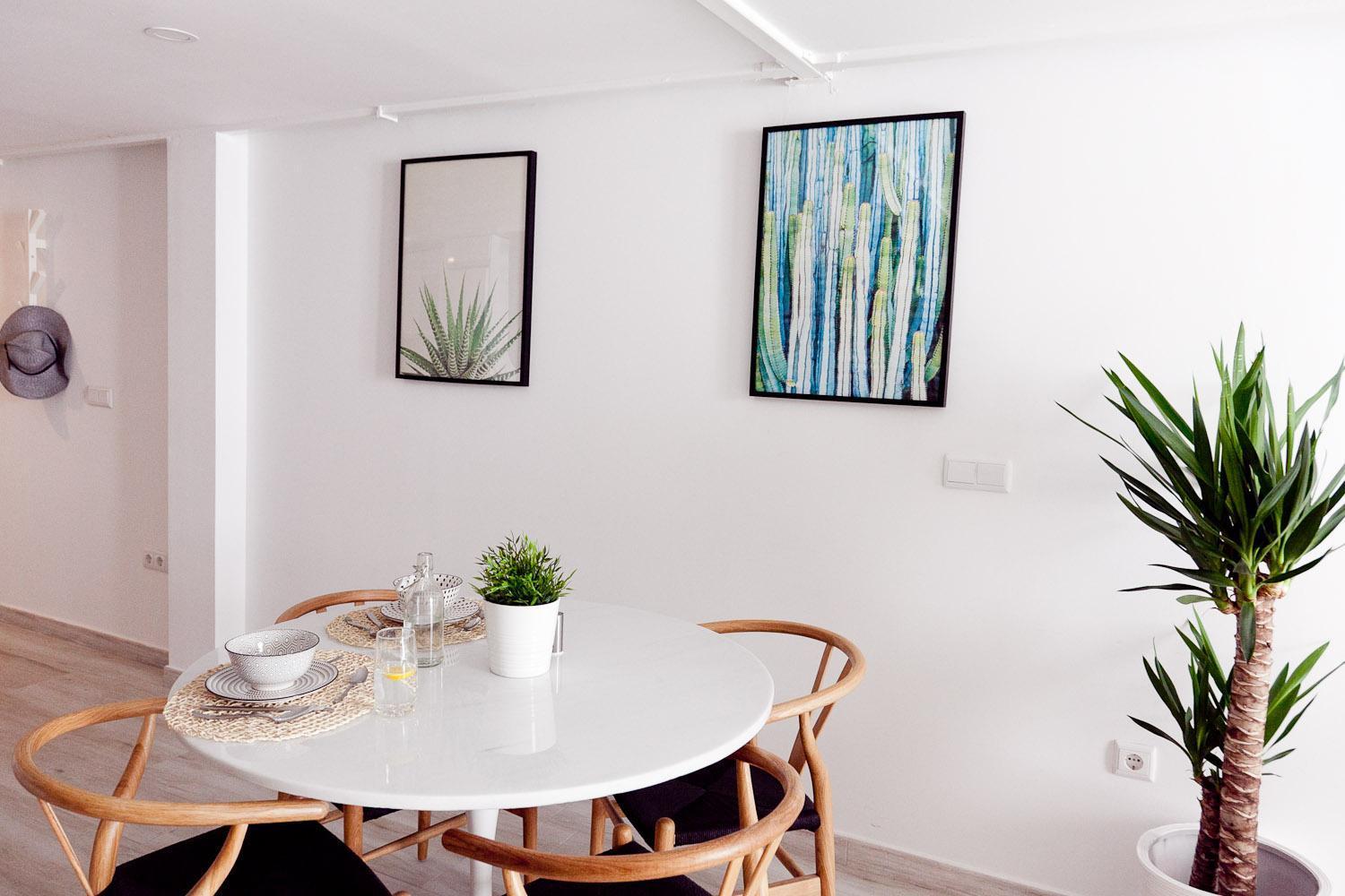 Two-Bedroom Deluxe Apartment