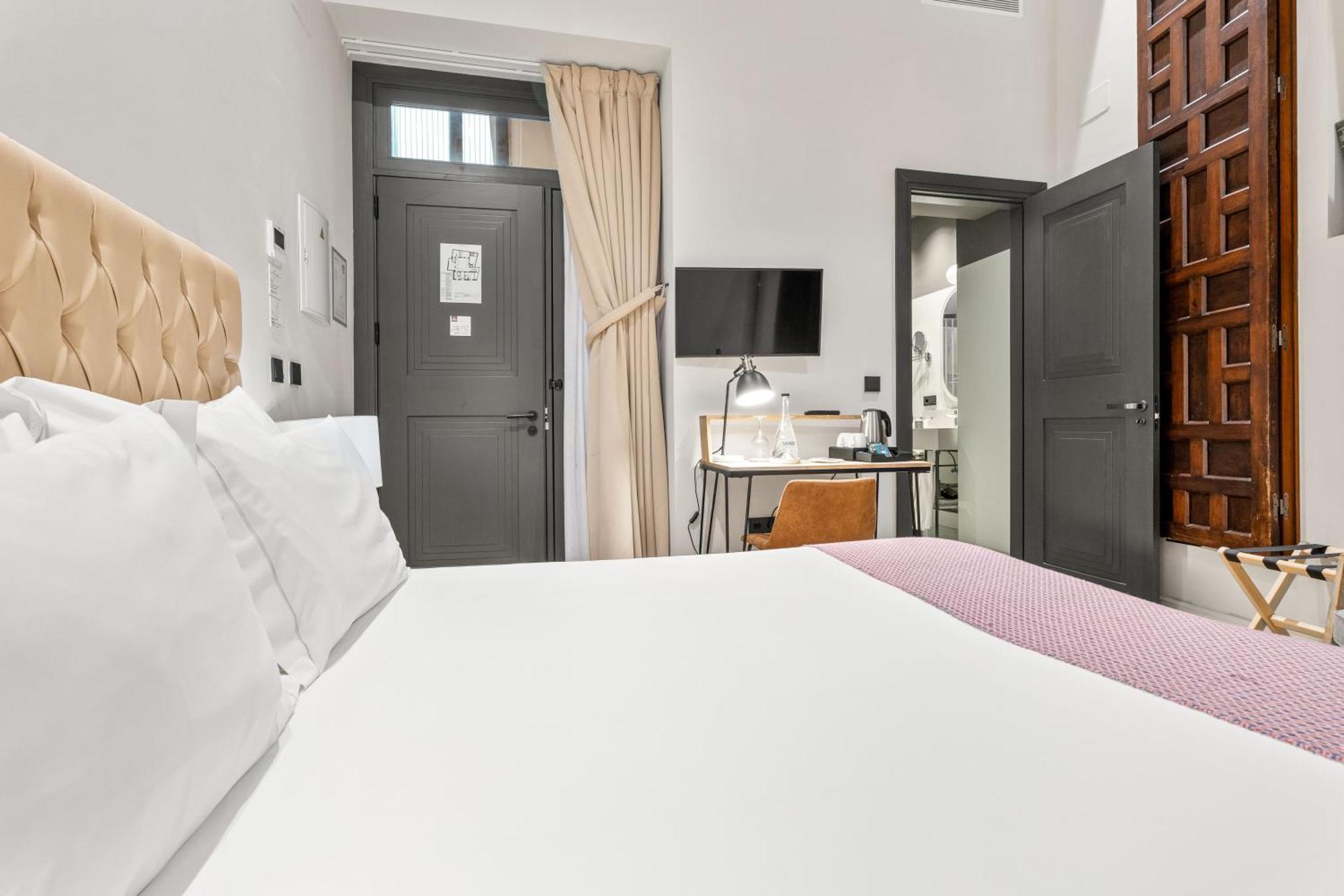 Double or Twin Room Interior View