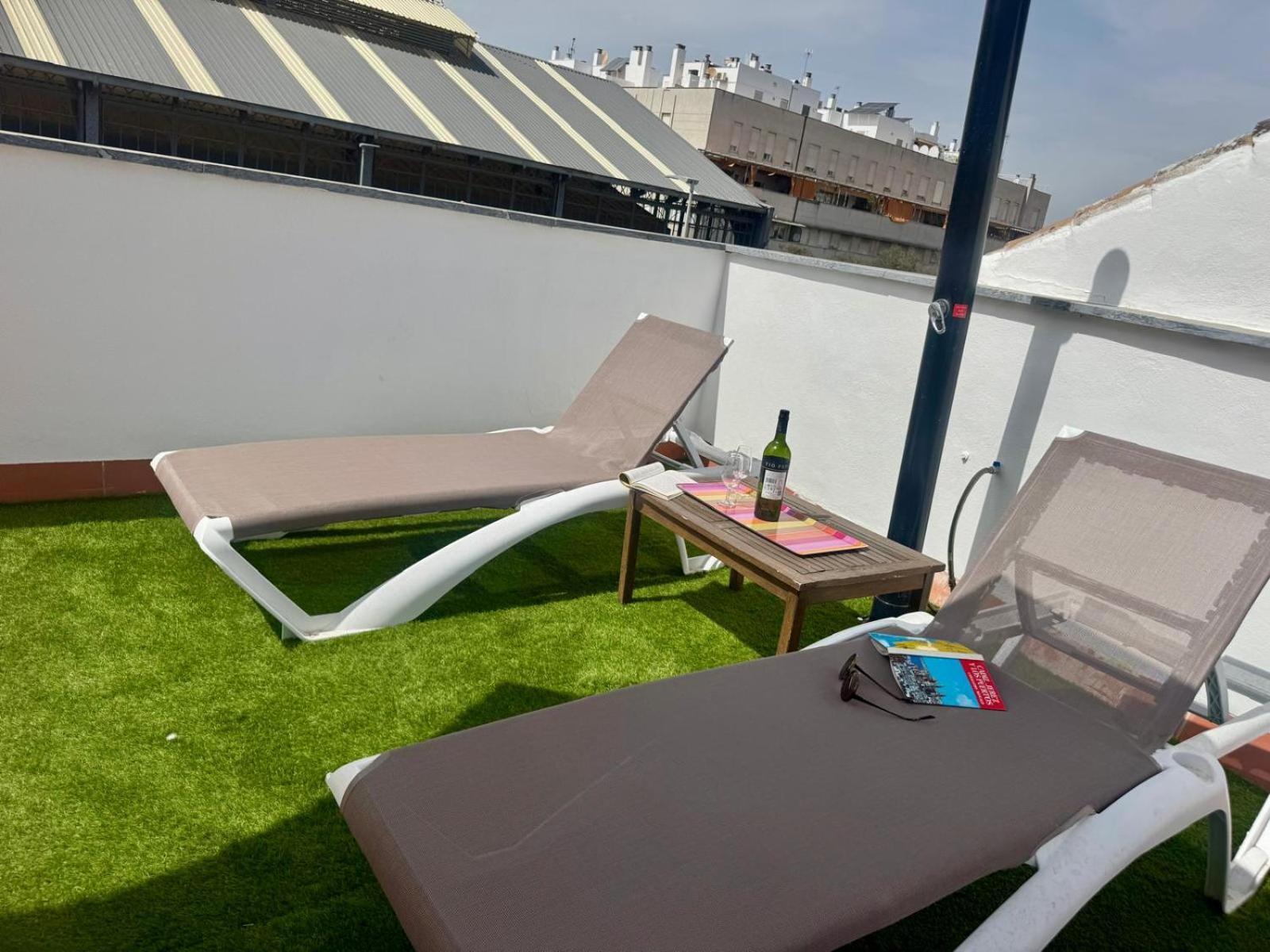 Deluxe Apartment