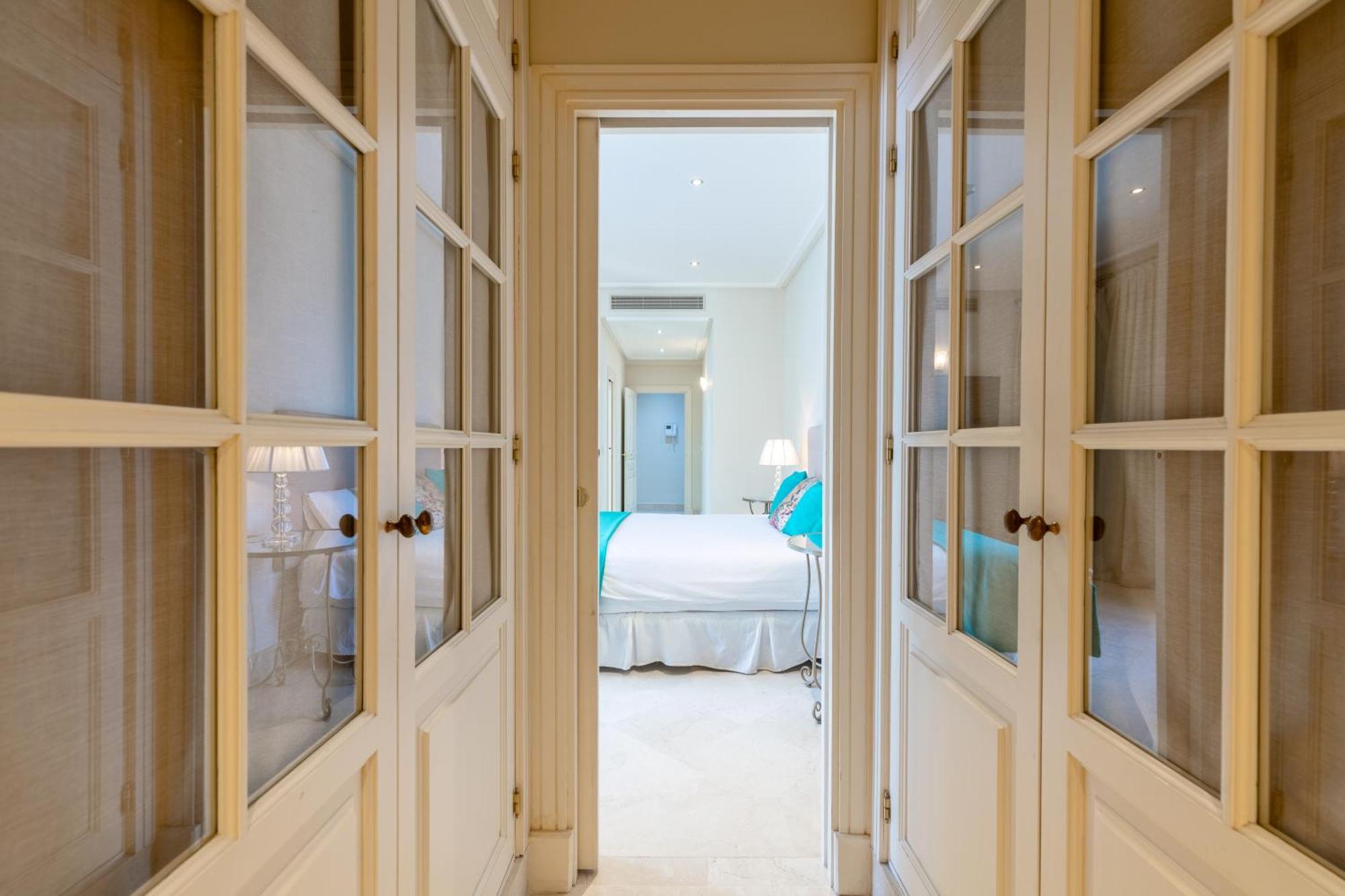 Penthouse Apartment