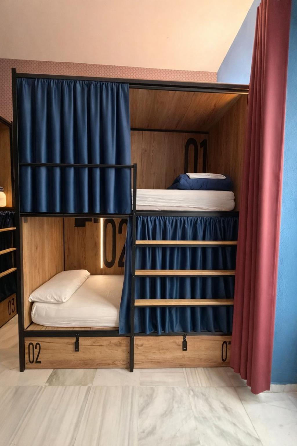 Bed 12-Bed Female Dormitory Room