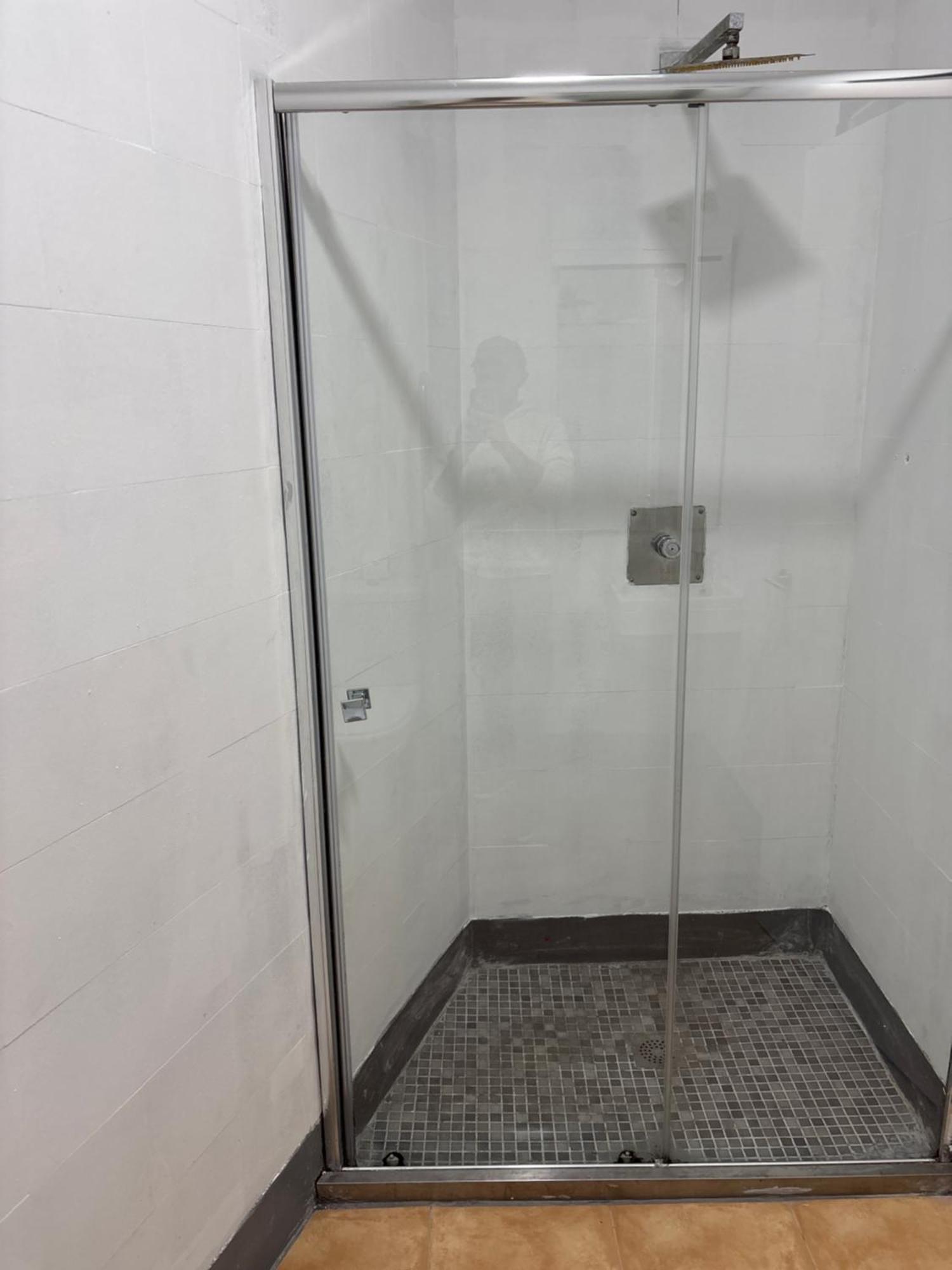 Twin Room Private Bathroom