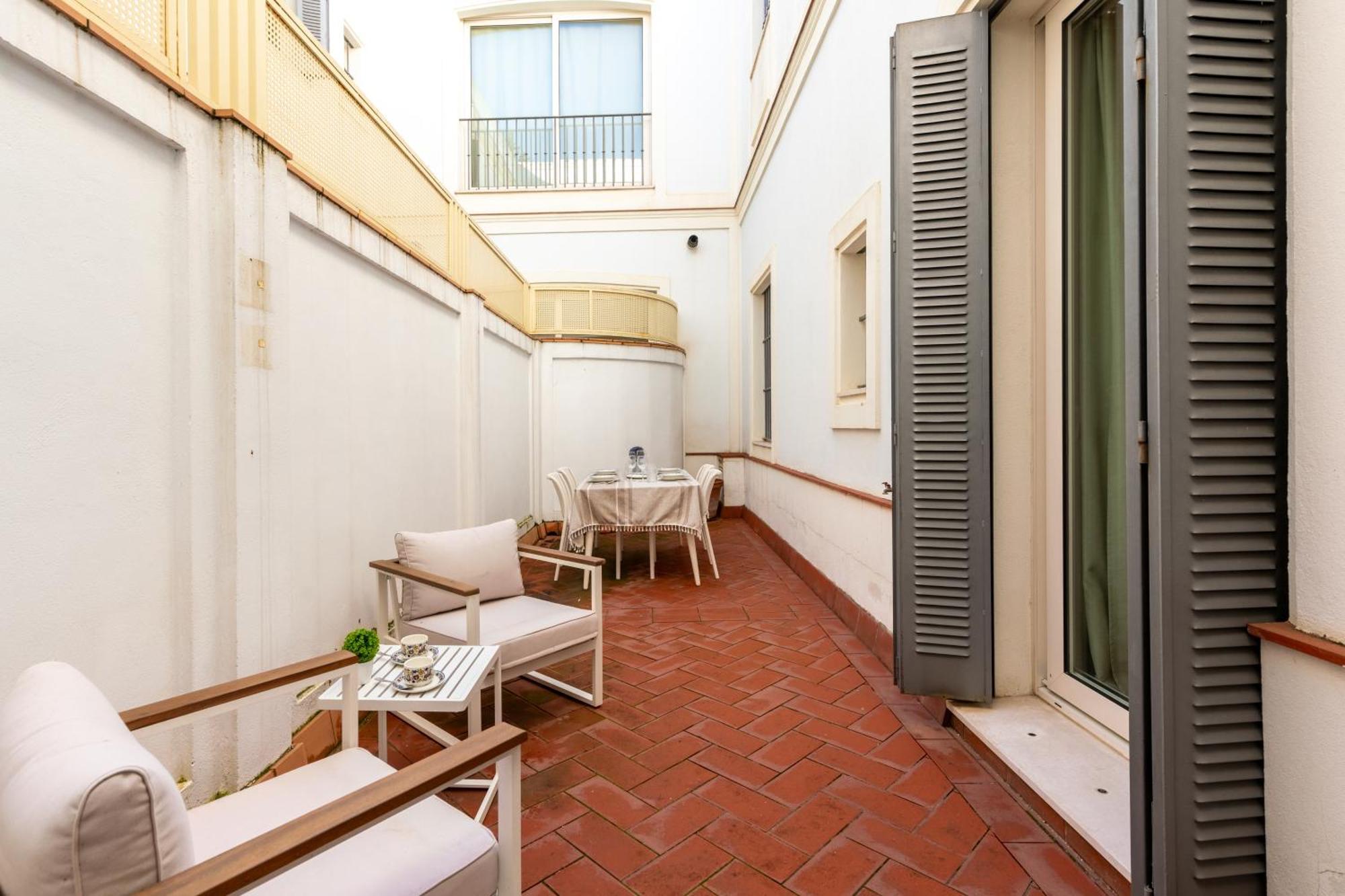Deluxe Apartment Giralda views