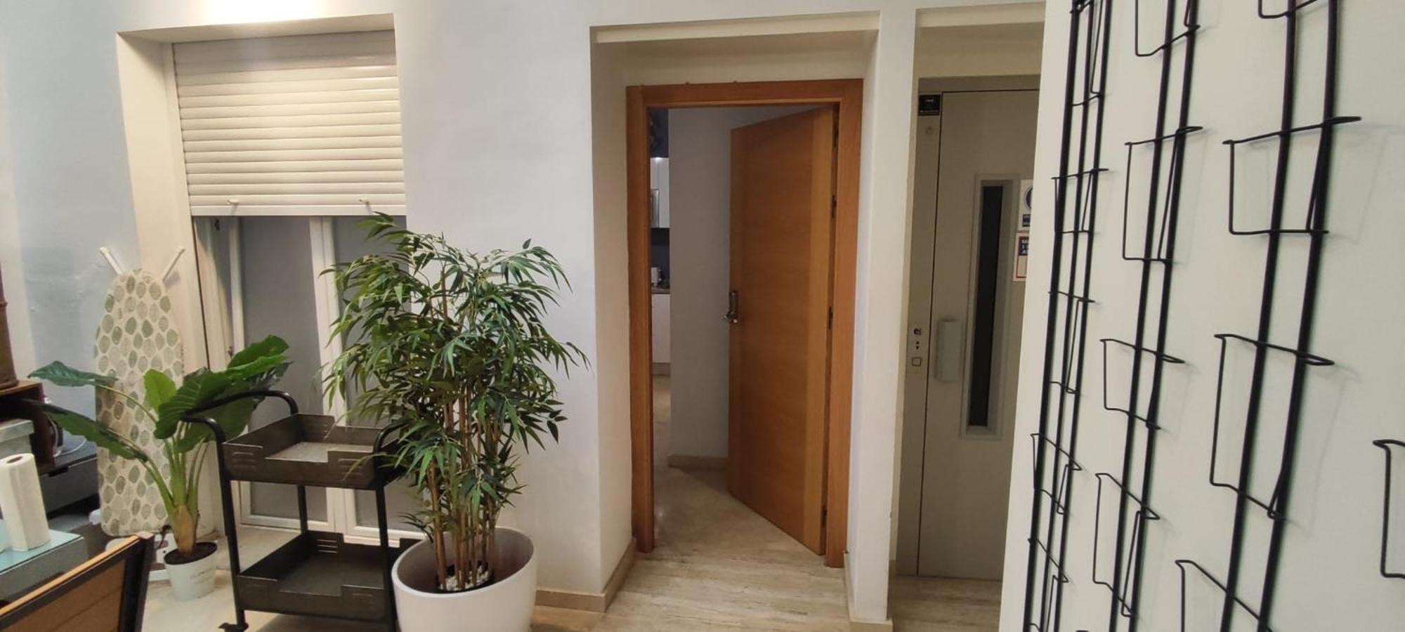 Double Room,1758605839:JPEG