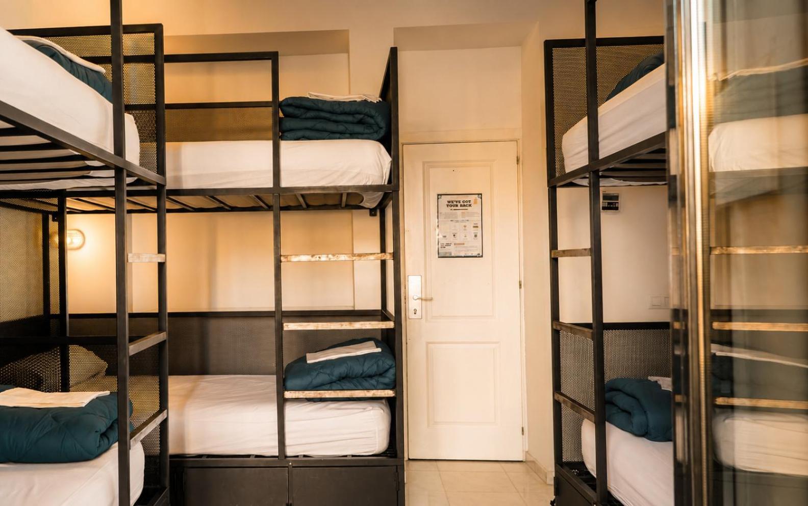 Bed 6-Bed Female Dormitory Room