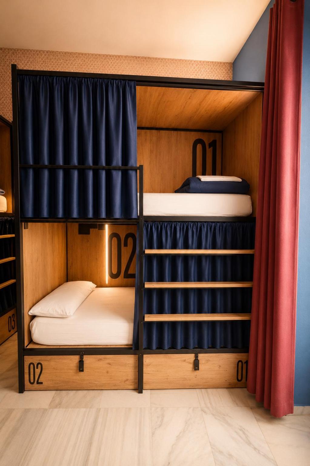 Bed 4-Bed Mixed Dormitory Room