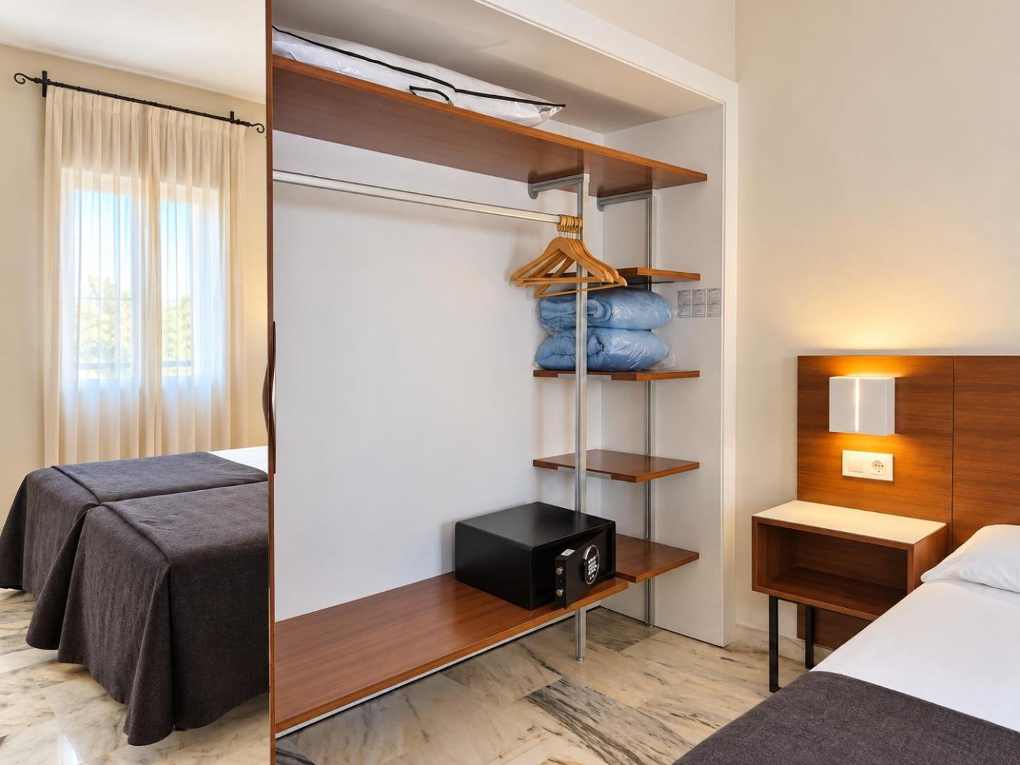 One-Bedroom Apartment Double occupancy