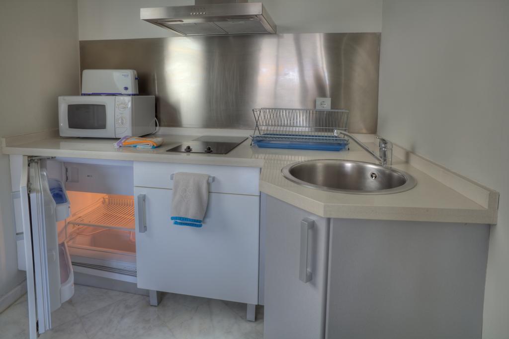 One-Bedroom Apartment,186719826:JPEG