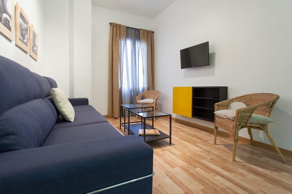Three-Bedroom Apartment Laraña 52
