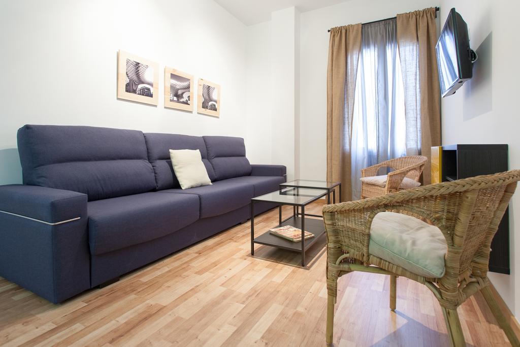 Three-Bedroom Apartment Laraña 52