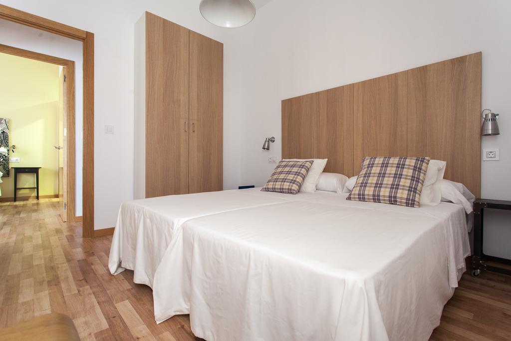 Three-Bedroom Apartment Laraña 52