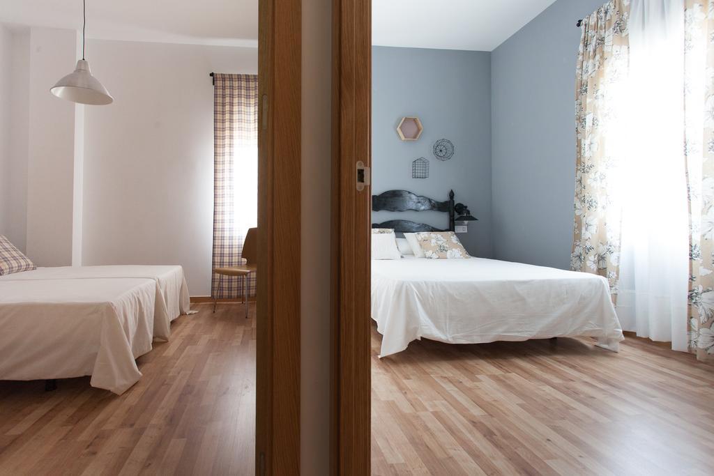 Three-Bedroom Apartment Laraña 52