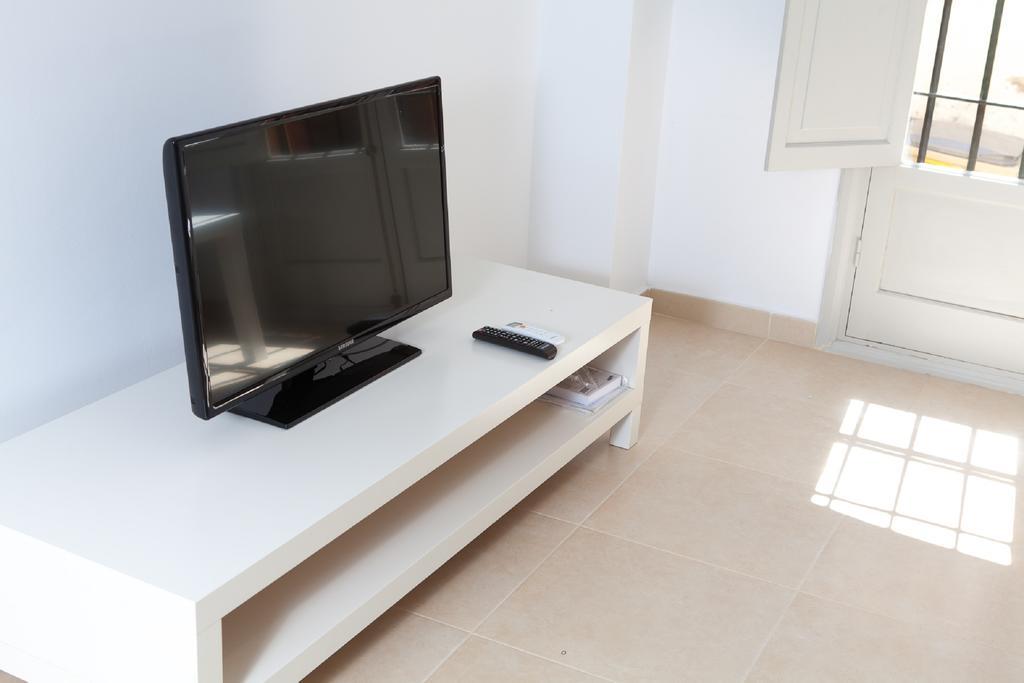 One-Bedroom Apartment 2
