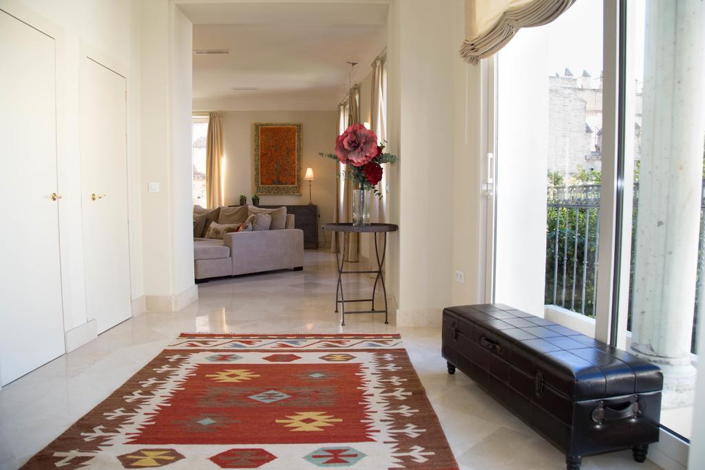 Deluxe Apartment Giralda views
