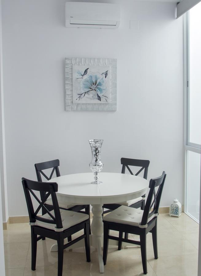 Apartamento Deluxe com Varanda