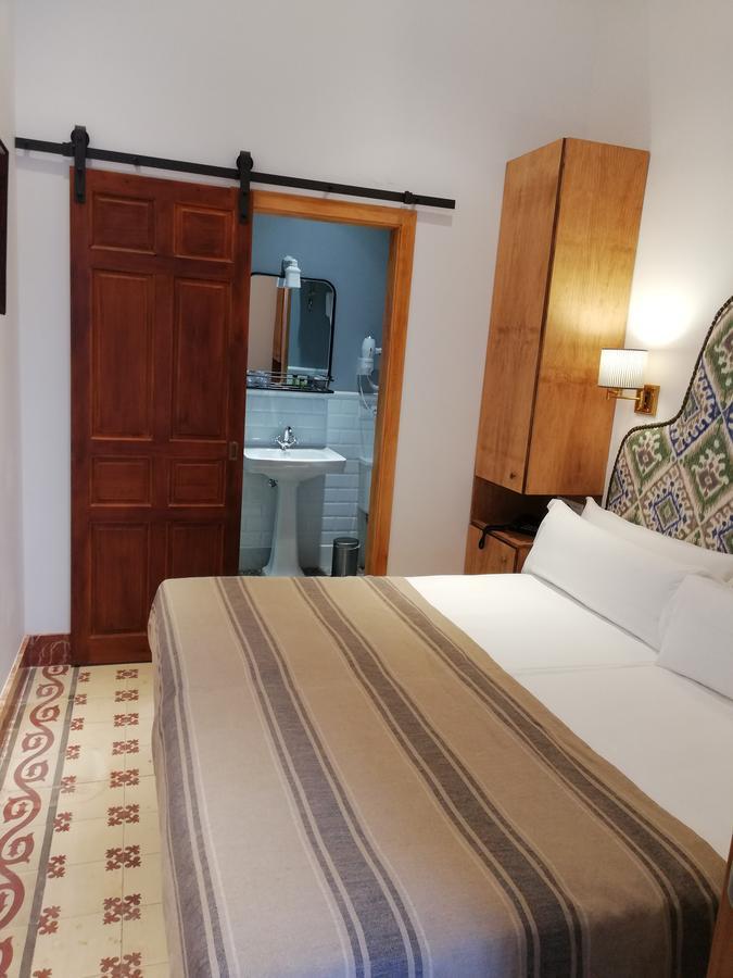 Economy Double Room,642931170:JPEG