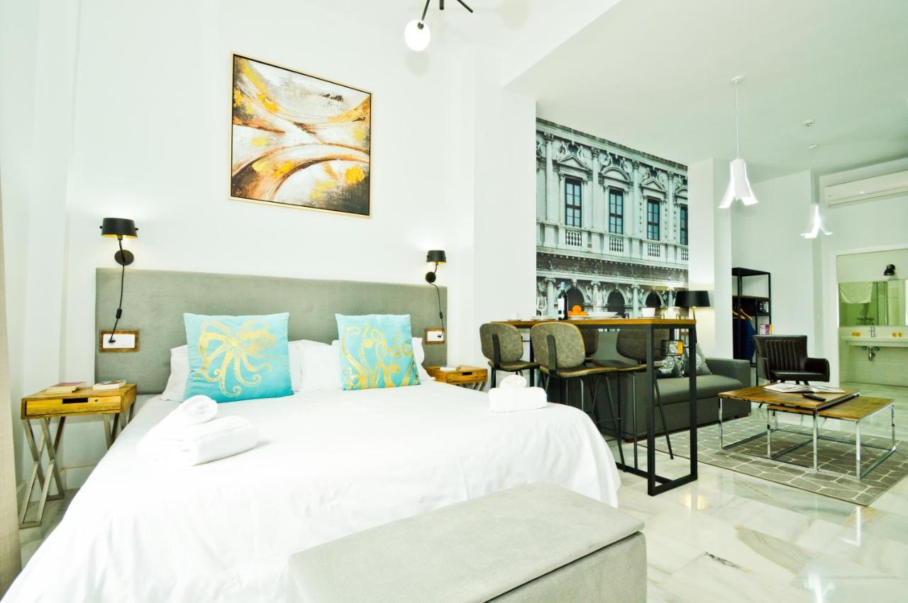 Studio Apartment (SUITE4), San Eloy 38,746752748:JPEG