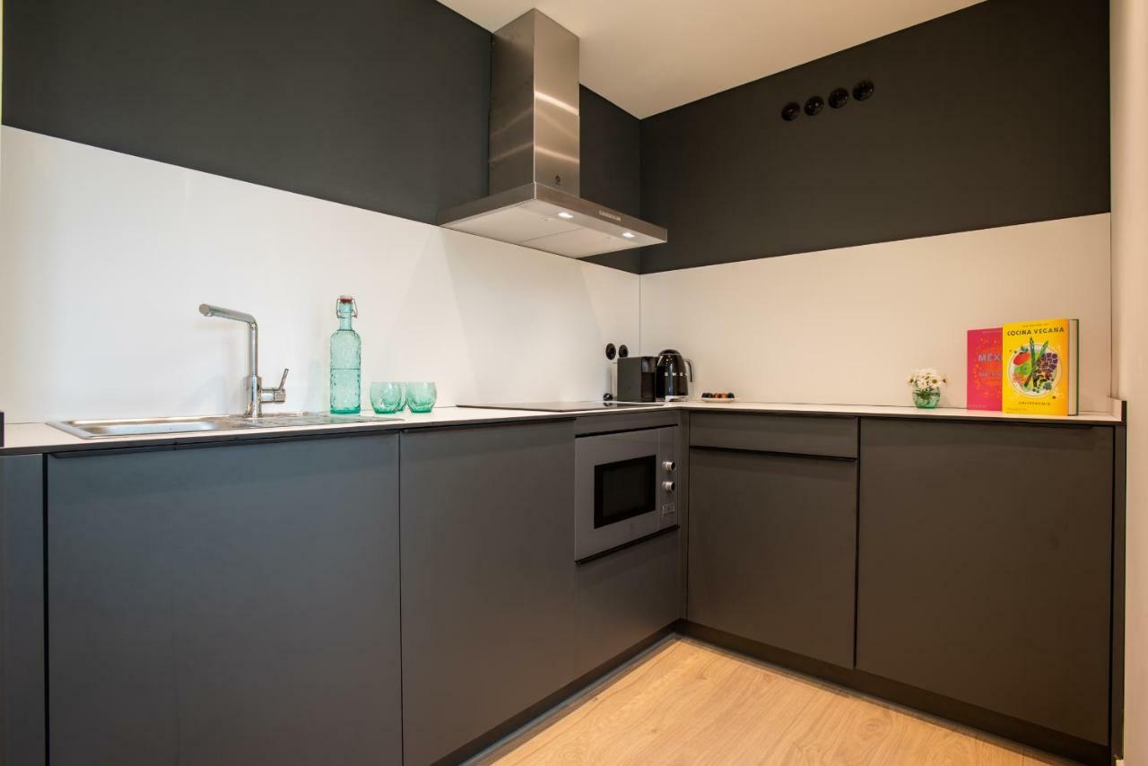 One-Bedroom Apartment,843766169:JPEG