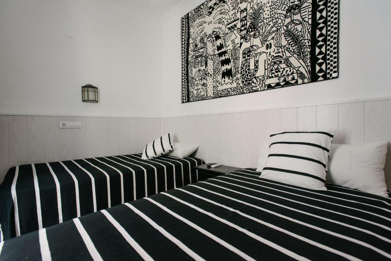 Twin Room with Shared Bathroom