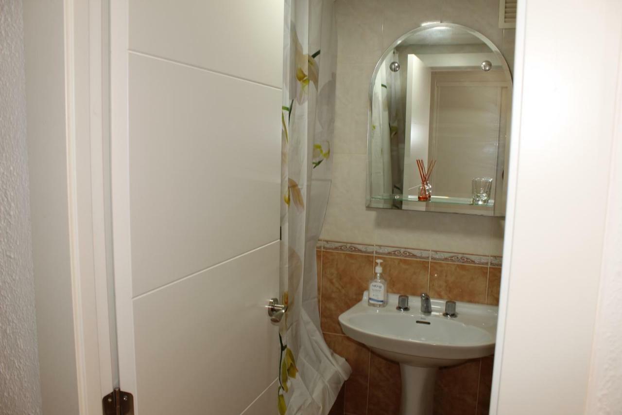 Apartment,865731869:JPEG