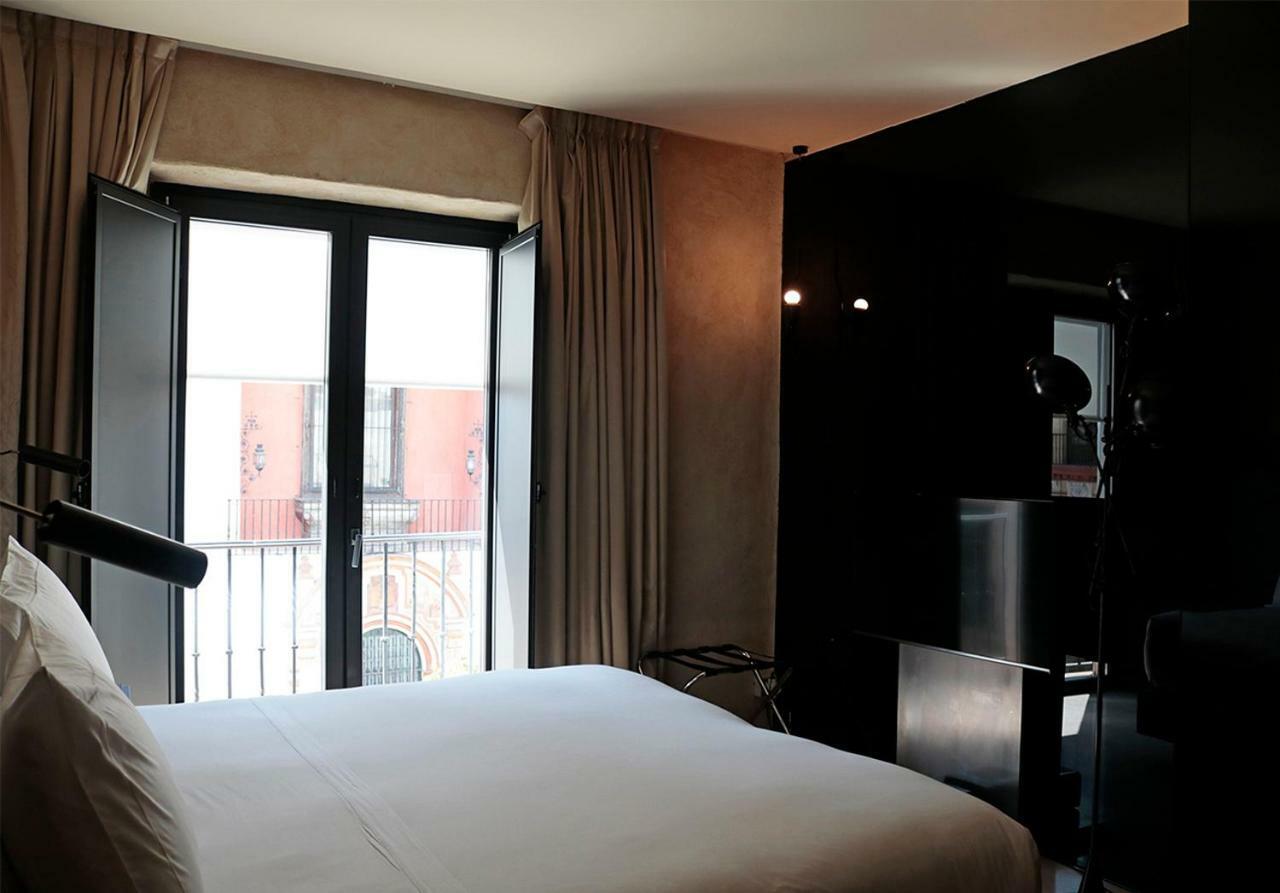 Deluxe Double Room Views