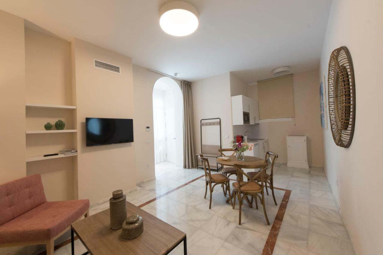 One-Bedroom Inner Apartment First Floor