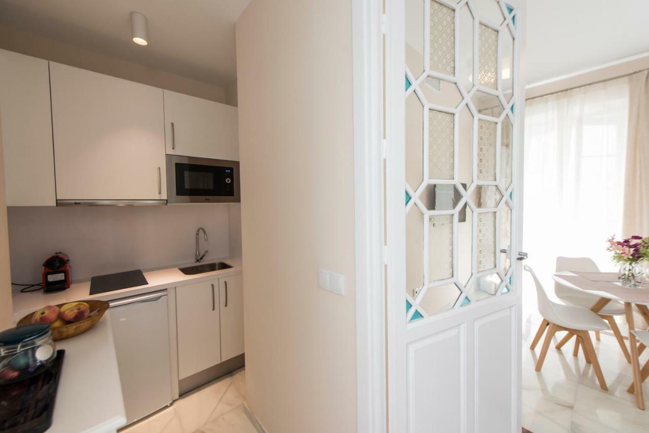 One-Bedroom Apartment First Floor,911660353:JPEG