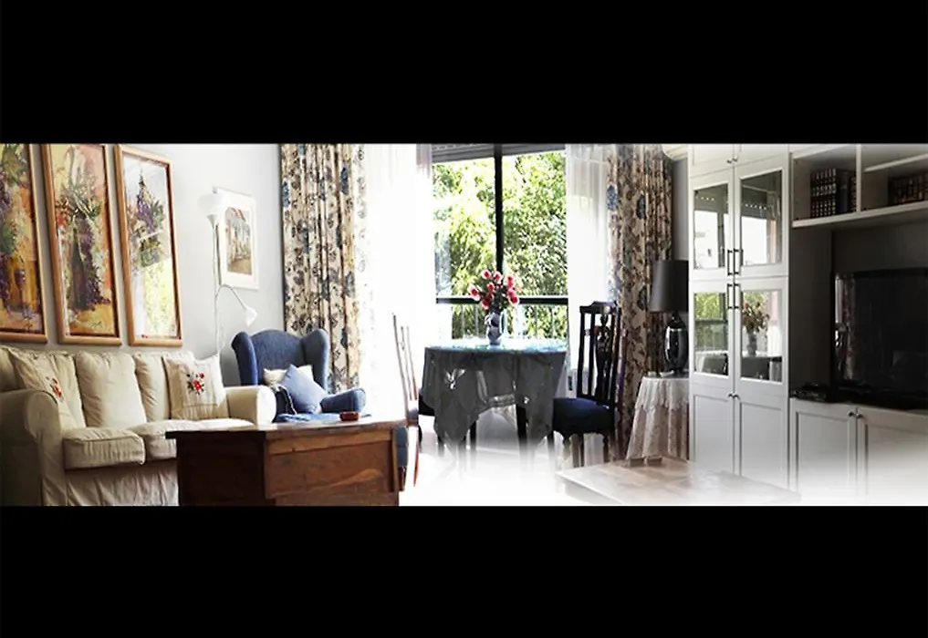 Triana Home & Free Parking-1