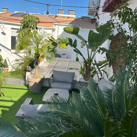 Atico Suite Con Terraza Totalmente Privada En Pleno Centro Historico De Sevilla-3
